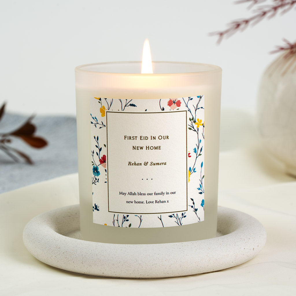 Personalised Islamic new home candle with wildflowers framing a thin-lined box